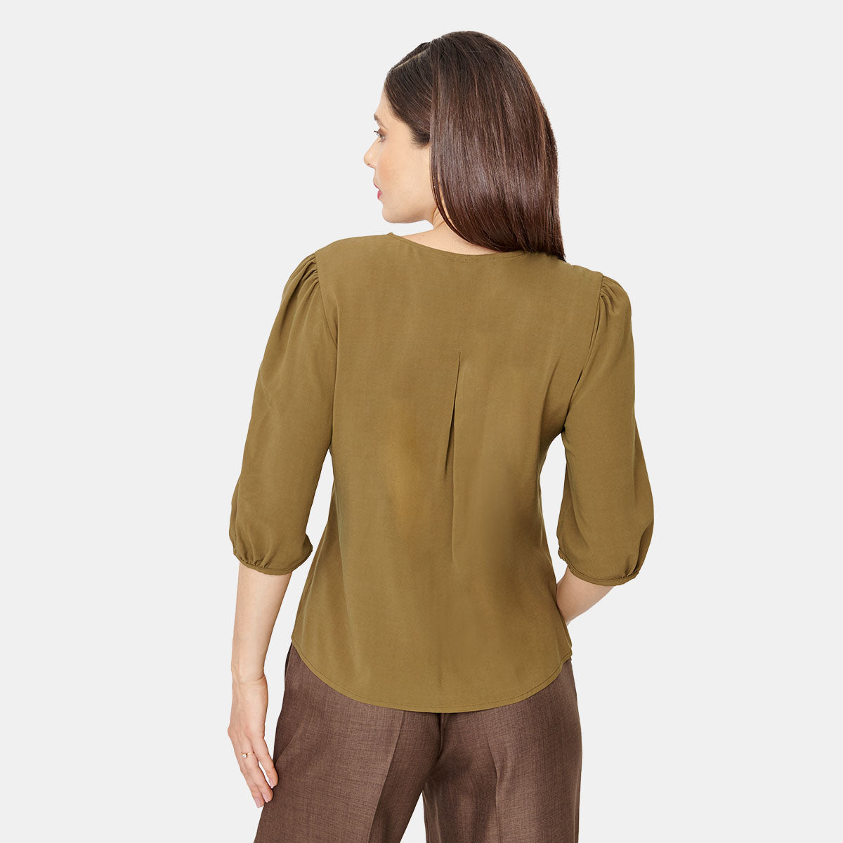 Blusa abierta con detalle bordado Vitos