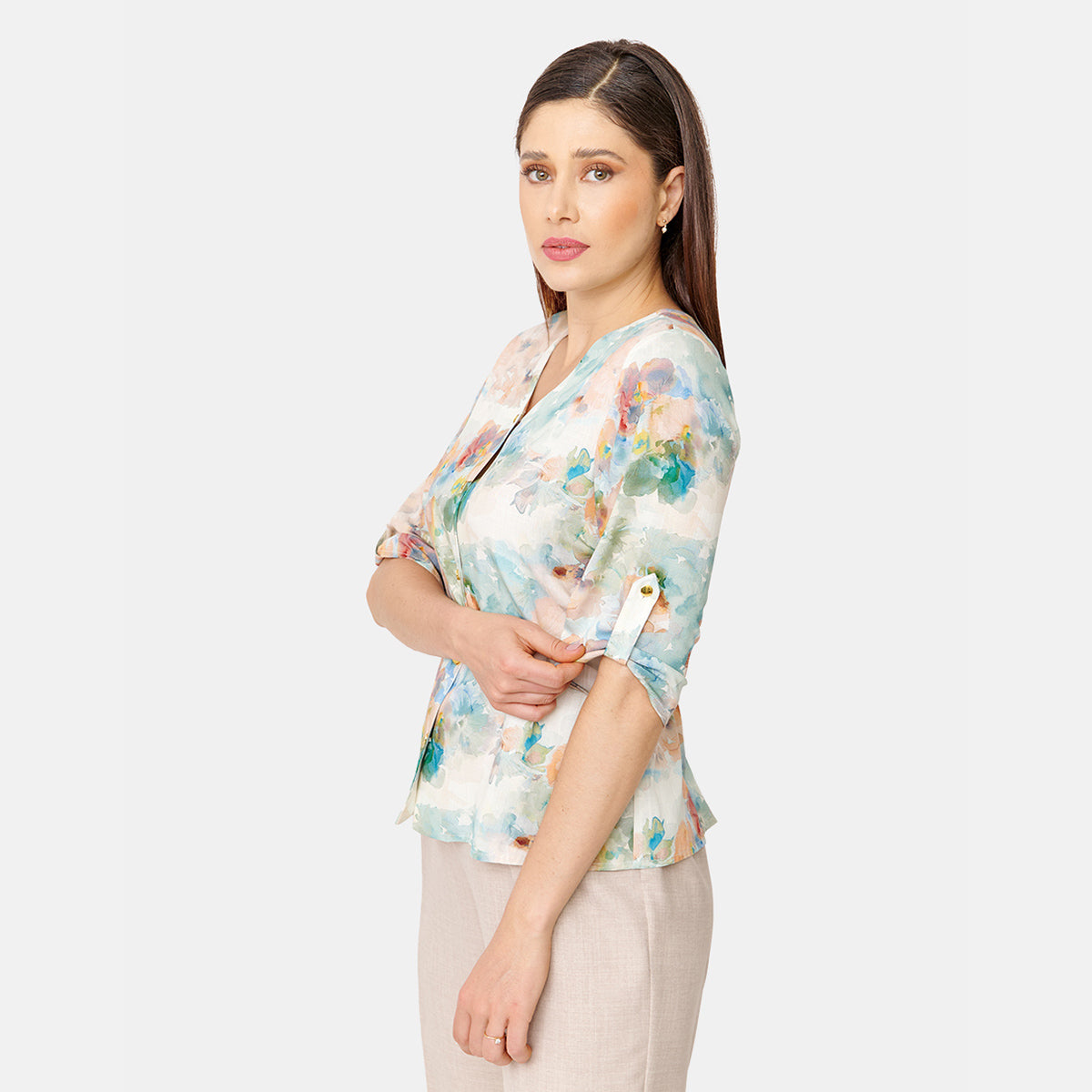 Blusa abierta estampado floral con elevador Vitos
