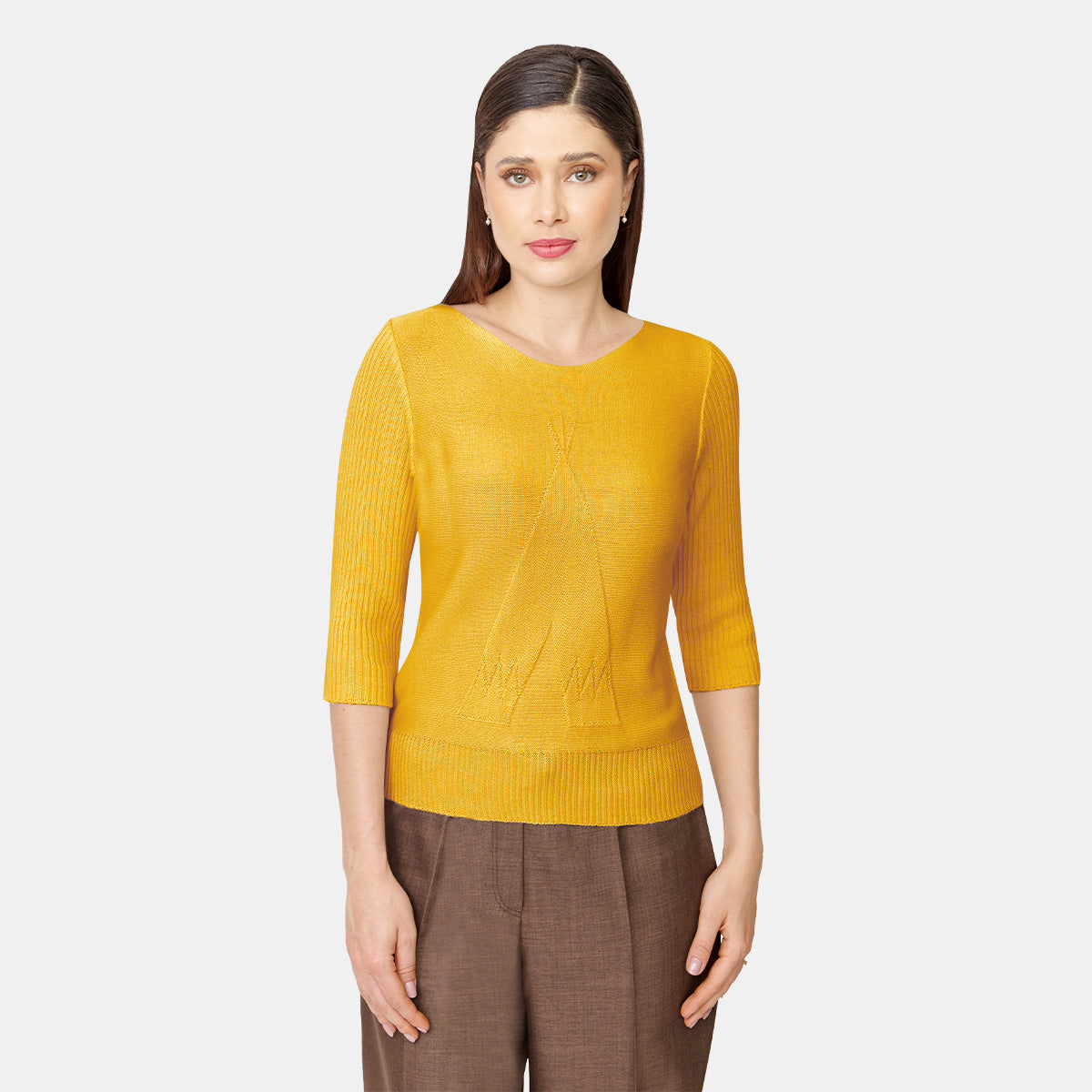 Blusa calada escote ojal color mostaza Vitos