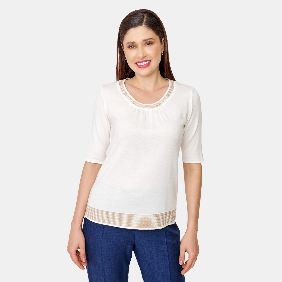 Blusa escote reondo detalle puntada Vitos