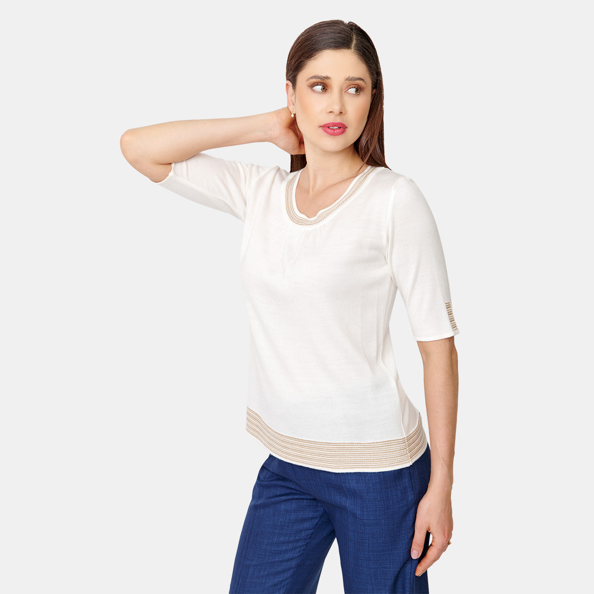 Blusa escote reondo detalle puntada Vitos