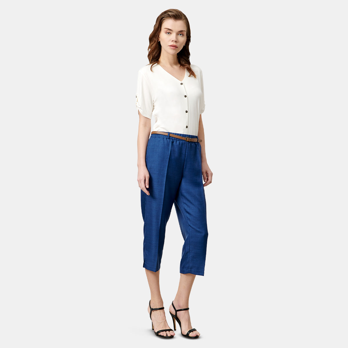 Pantalón tipo Capri colos azul Vitos