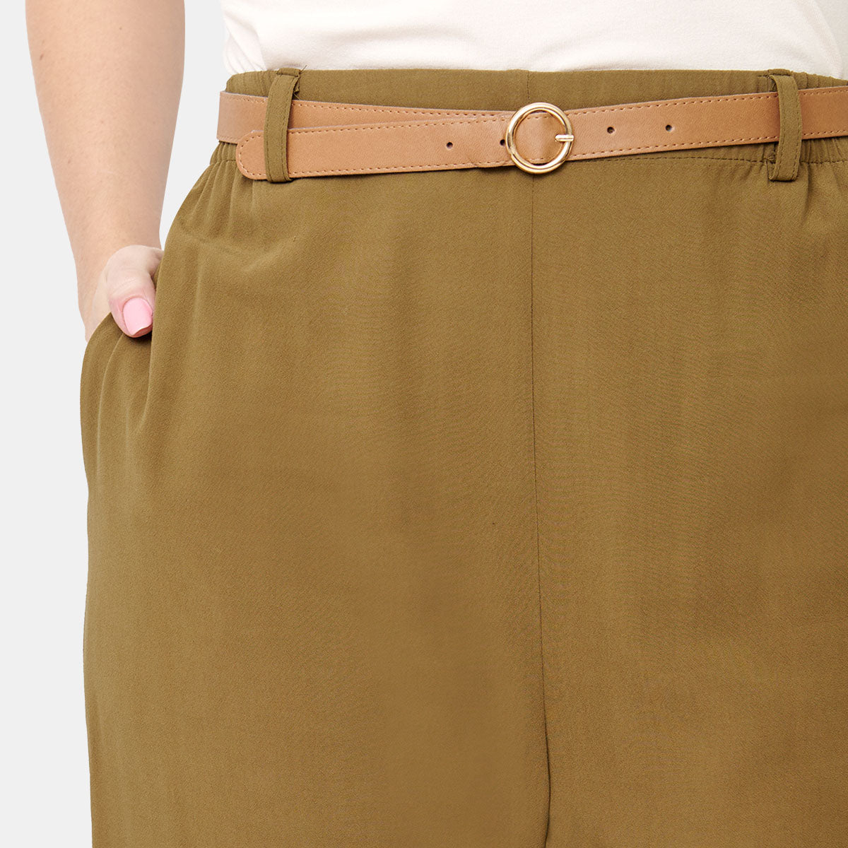 Pantalon color olivo con cinturón Vitos