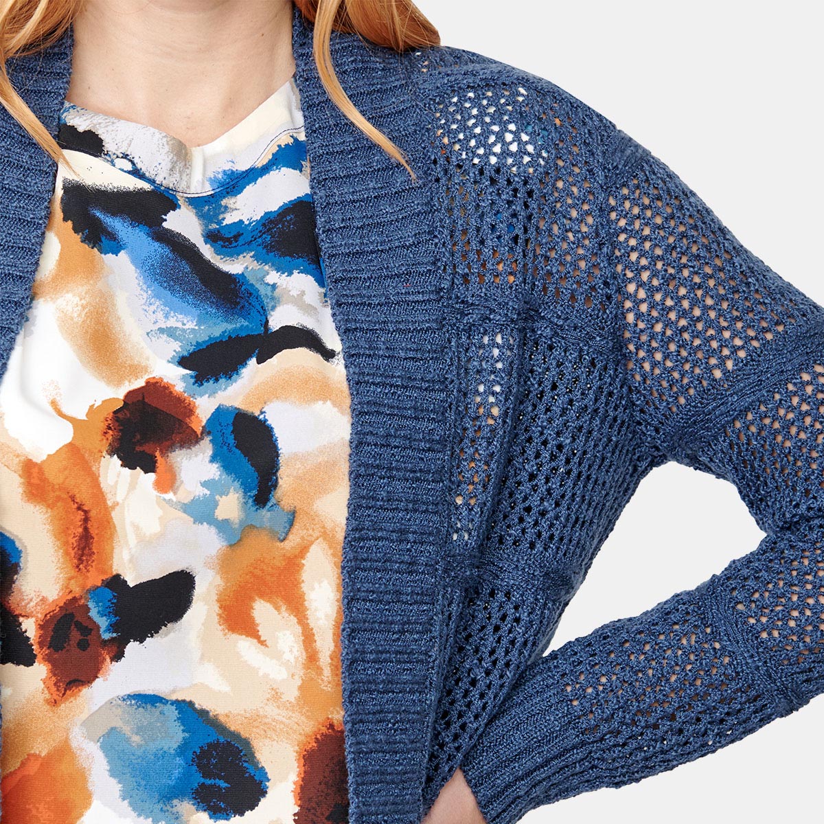 Cardigan tejido calado para dama en color azul marino Vitos