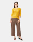 Blusa calada escote ojal color mostaza Vitos