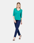 Blusa escote V bordado