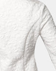 Saco blanco para dama acolchado con flores