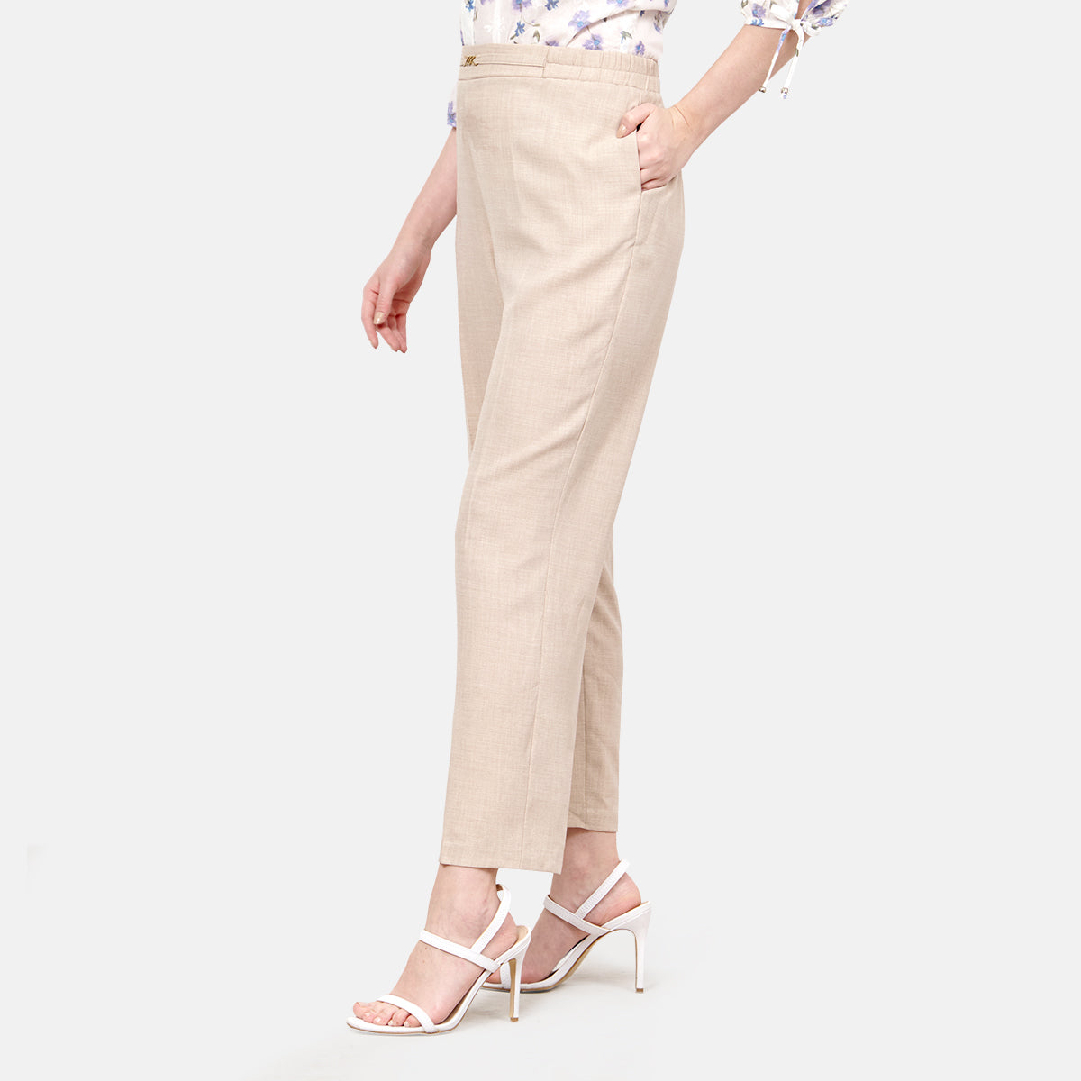 Pantalón ligero con herraje Savannha - V27442