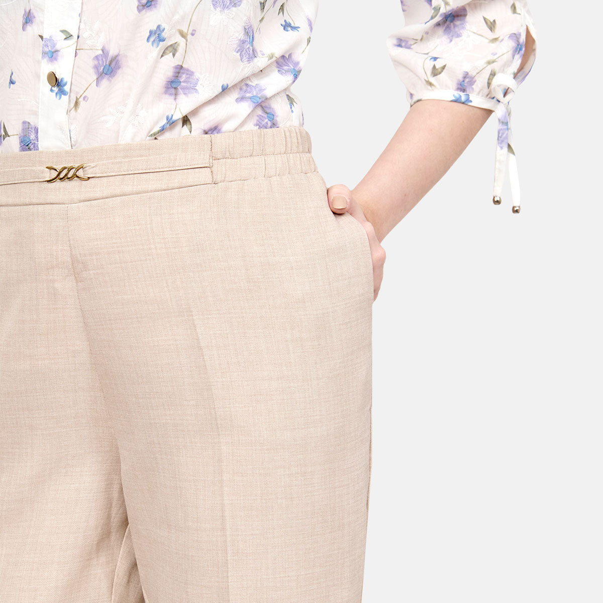 Pantalón ligero con herraje Savannah