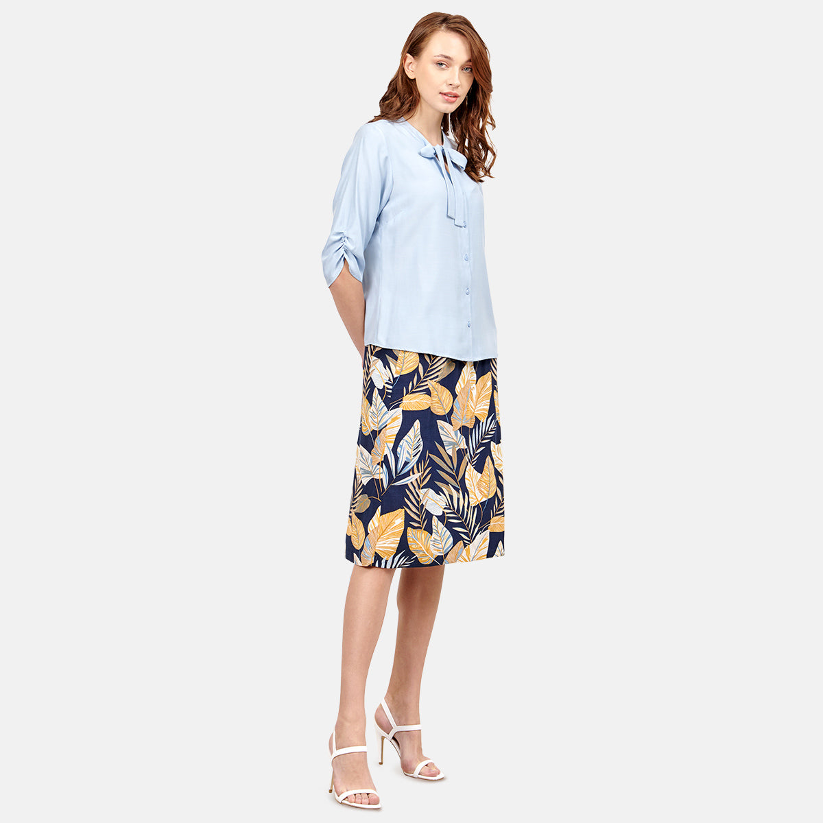 Blusa con corbata Bernal