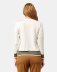 Blusa con tablones y boton Bounty