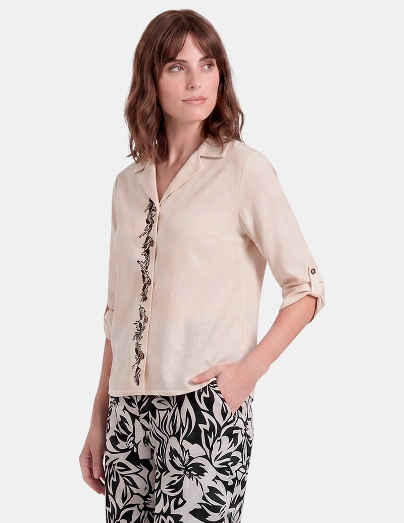 Blusa estampada abierta Celyn