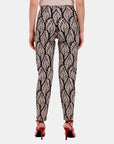 Pantalon estampado recto complementos