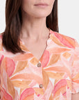 Blusa abierta estampado con detalles  Helena