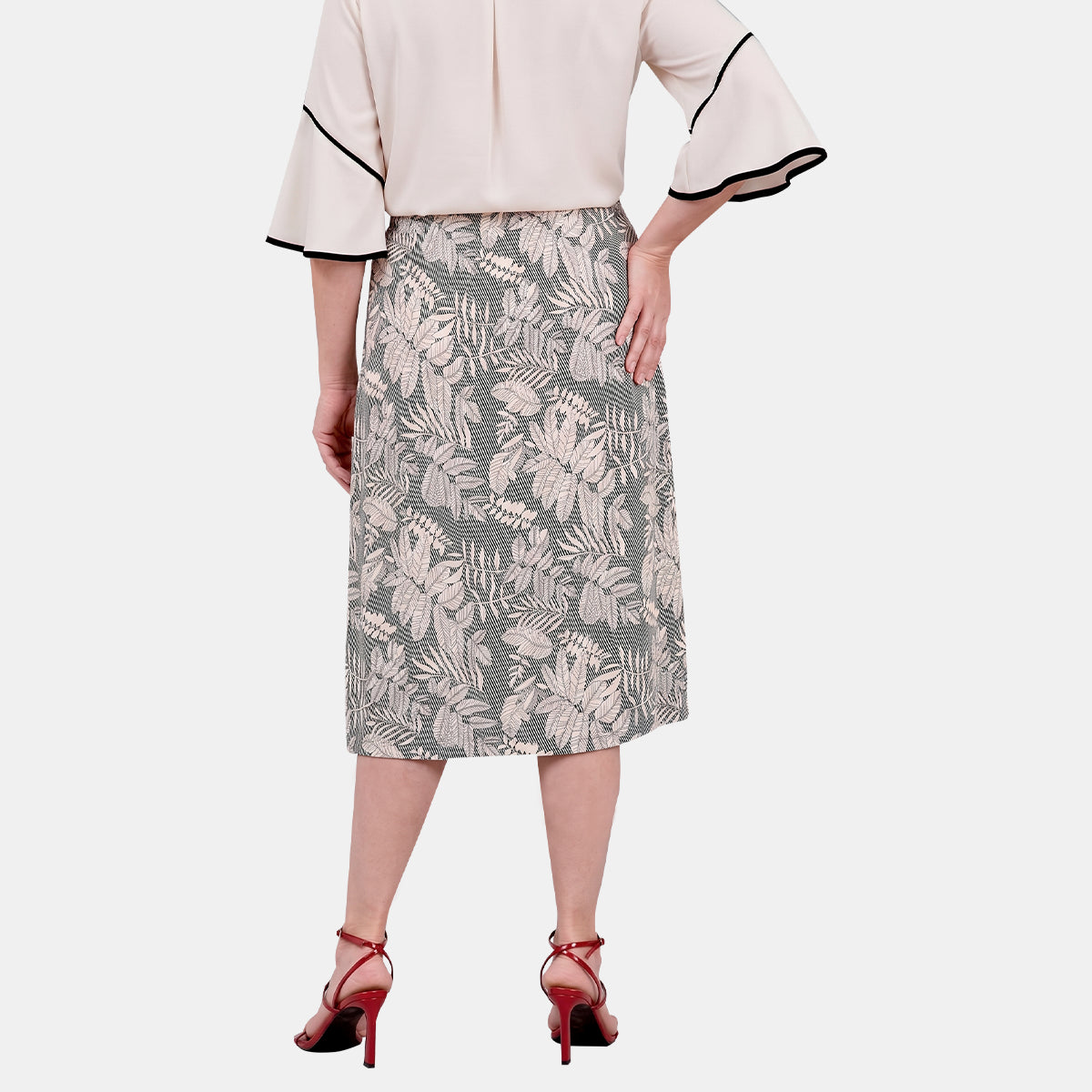 V69122 - Falda linea a con botones Leonor Curvy