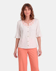 Blusa abierta conbordado Helena